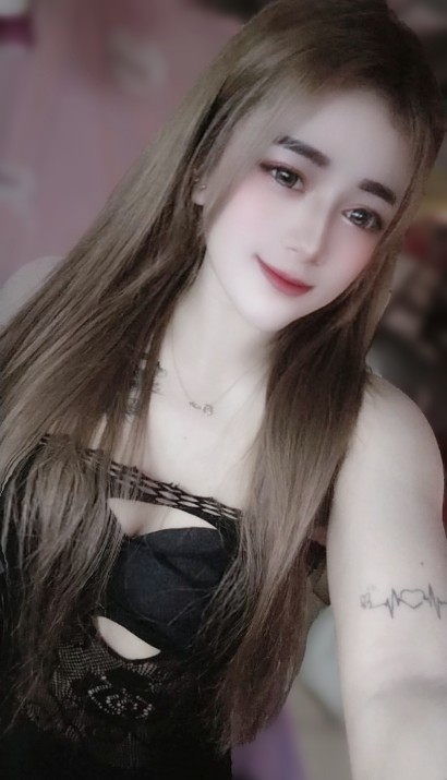 MEITU_20251017_142047848_copy_410x715.jpg
