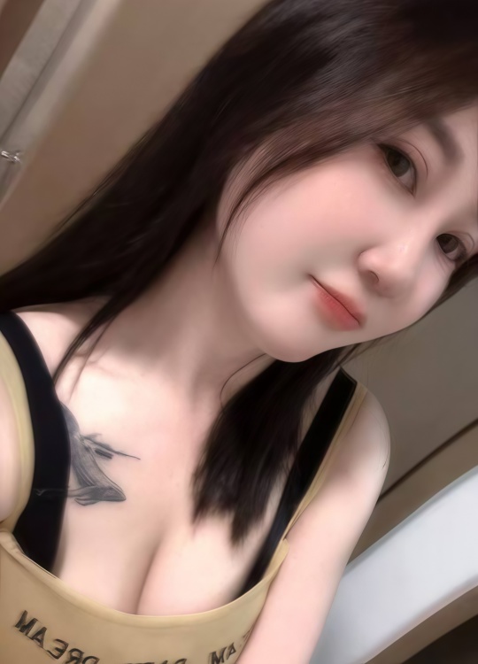 Shanshan-%E5%B1%B1%E5%B1%B1-3013-1.jpg