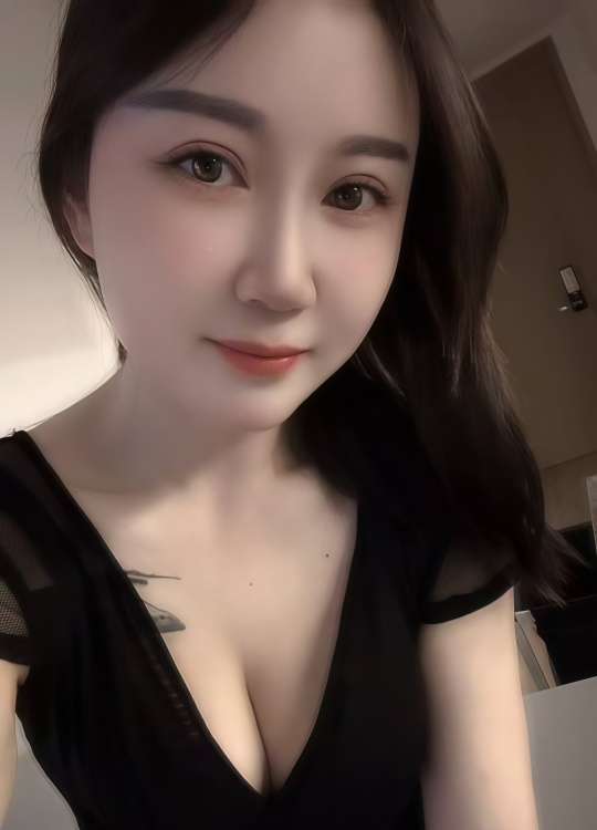Shanshan-%E5%B1%B1%E5%B1%B1-3013-4.jpg