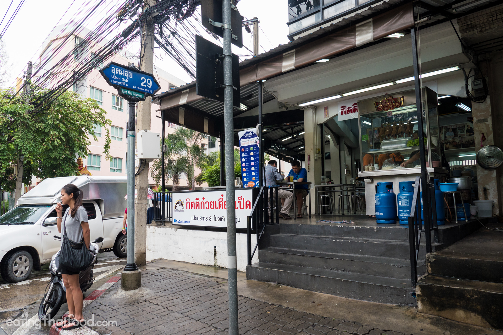 udom-suk-duck-restaurant-27-X3.jpg