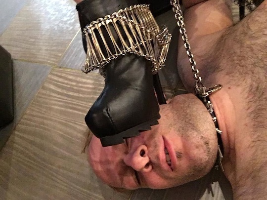 louchan japan foreigner foot boot worship japanese girls feet fetish stomping stepping face femdom tokyo osaka louchan japan foreigner foot boot worship japanese girls feet fetish stomping stepping face femdom tokyo osaka