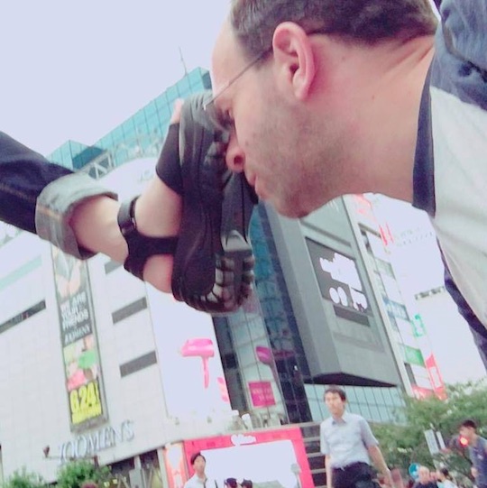 louchan japan foreigner foot boot worship japanese girls feet fetish stomping stepping face femdom tokyo osaka louchan japan foreigner foot boot worship japanese girls feet fetish stomping stepping face femdom tokyo osaka